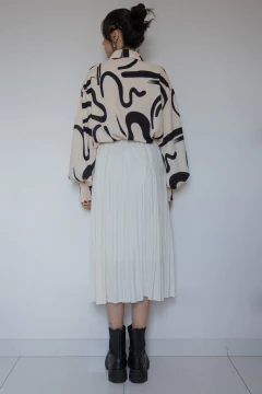 SAIA PLISSADA UNIQLO (36/38) na internet