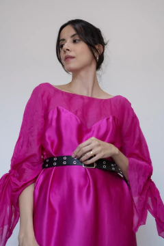 VESTIDO EM SEDA PURA (38) - Rediscover Brechó - Moda Circular e Atemporal