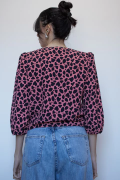 BLUSA CORAÇÕES (P) - Rediscover Brechó - Moda Circular e Atemporal