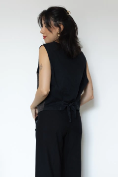 COLETE (M) - Rediscover Brechó - Moda Circular e Atemporal