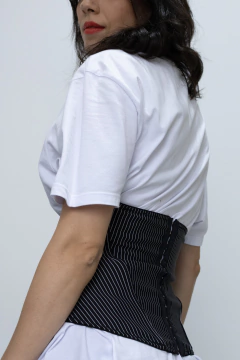 CORSET CINTO LISTRADO (P) na internet