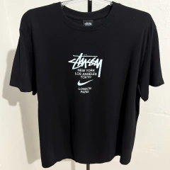 Camiseta Stussy - N.Y L.A Tokyo London Paris - comprar online