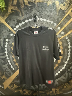 Camiseta Raglan Streetwear Brooklyn X Prison