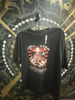 Camiseta Hell Star com Estampa Frontal Preta