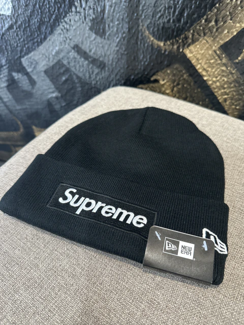 Touca Supreme collab NewEr Preto