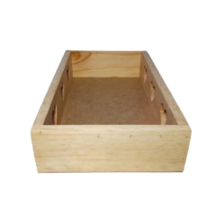 Bandeja em Pinus com Coração Vazado na Lateral na internet