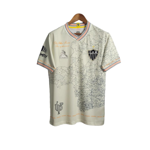 Camisa Atlético Mineiro Edição Especial 21/22 - Torcedor Le Coq Sportif Masculina - Amarela com detalhes em preto