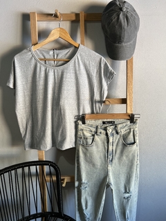 Remera basic moño en internet