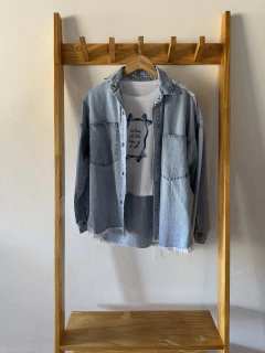 Remera LOLA TO LIVE - A otra cosa Mariposa