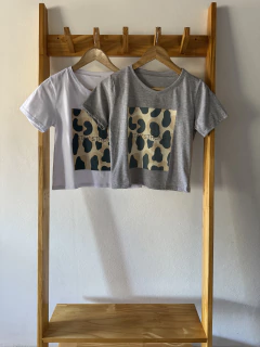 Imagen de Remera LOLA STAY PRINT