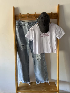 Remera LOLA BE KIND - comprar online