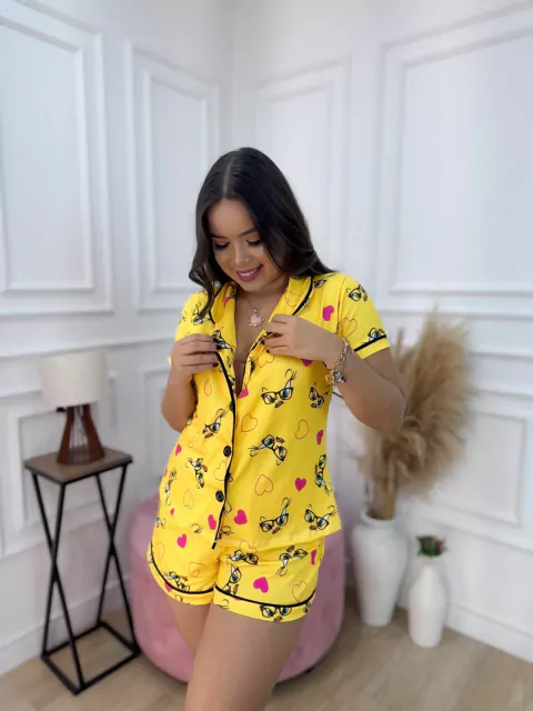 Pijama Americano Curto Desenho Piu-Piu Óculos