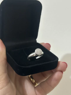 Anel Prata 925 Solitário com Galeria Cravejado - comprar online
