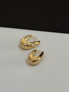 Brinco de Argola Click Liso G - Banho de Ouro 18k (Semijoia) - comprar online
