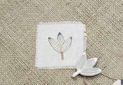 SELLO PEQUEÑO TULIPÁN ( 4 cm x 5 cm )