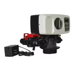 Válvula para filtración Demanda Purikor 1.5 Ft3 110v, modelo PKVF26D-1.5-1054, con panel de control digital y conectores.