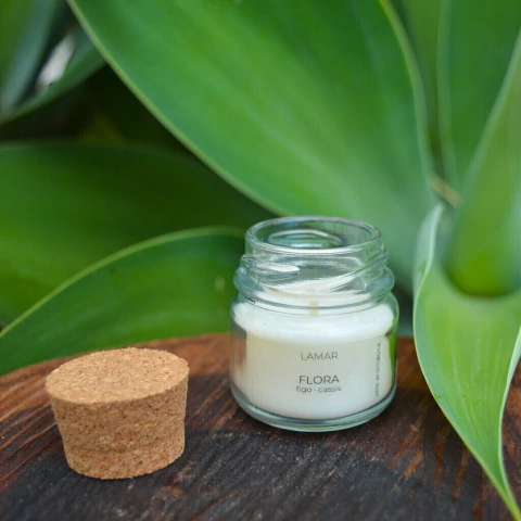 Vela aromática Flora - 30g - comprar online