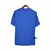 Camisa retrô do Chelsea da temporada 2012/13, na cor azul, com detalhes em dourado e logotipo da Adidas E Samsung.