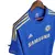 Camisa retrô do Chelsea da temporada 2012/13, na cor azul, com detalhes em dourado e logotipo da Adidas E Samsung.