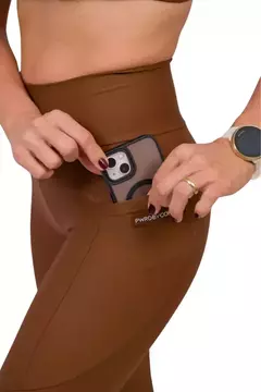 LEGGING C BOLSO LATERAL CAFE ADAPTIV LYCRA na internet