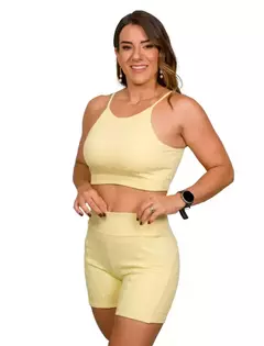 SHORTS BEL C/ BOLSO AMRAP AMARELO