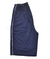 Bermuda escolar uniforme helanca na cor azul marinho, tamanho juvenil, com detalhe em costura branca.