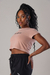 camiseta feminina cropped
