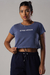 camiseta feminina cropped