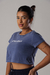 camiseta feminina cropped