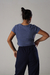 camiseta feminina cropped
