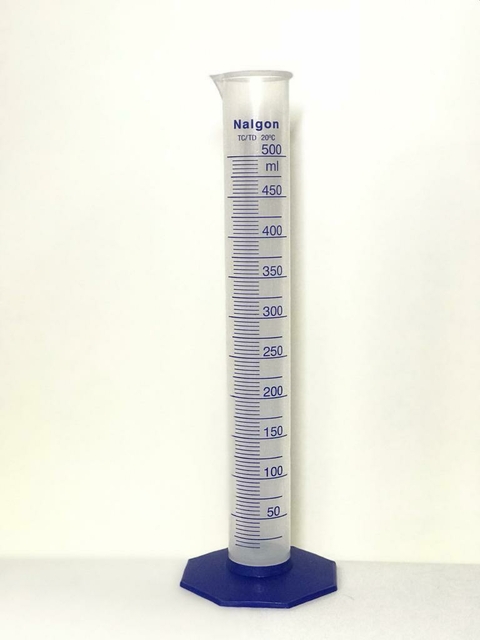 PROVETA EM PP AUTOCLAVÁVEL CAP.500ML SUBD.10 ML- REF. 900 NALGON (CÓD DR-10)