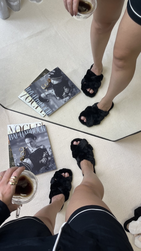 Pantufa Debby Preta