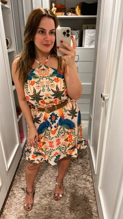VESTIDO CURTO COM AMARRAÇÃO NAS COSTAS - comprar online
