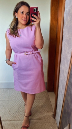 VESTIDO DE LINHO COM BOLSO E CINTO na internet