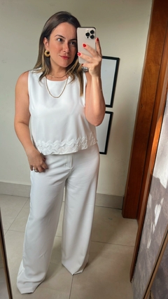 CONJUNTO CALÇA E BLUSA REGATA DE ALFAIATARIA COM DETALHE DE CIANINHA - Zaffir