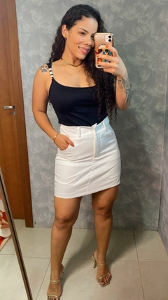 BLUSA COM MIÇANGAS NA ALÇA