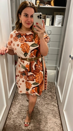 VESTIDO CURTO ESTAMPADO COM MANGA