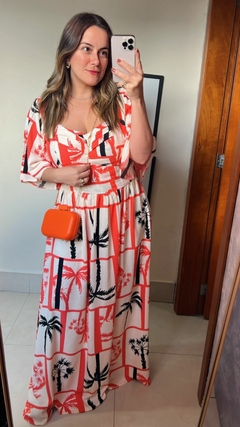 VESTIDO LONGO ESTAMPADO COM MANGA na internet