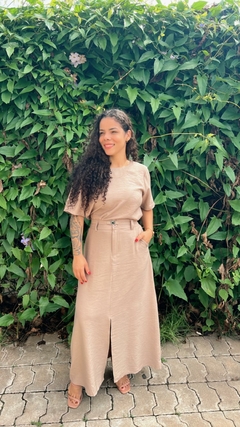Imagem do CONJUNTO DE CREPE MARRANT SAIA LONGA COM CINTO E BLUSA COM ZIPER