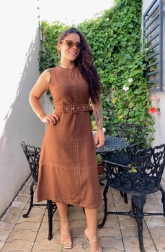 VESTIDO MIDI COM CINTO