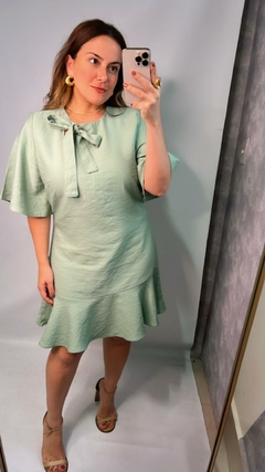 VESTIDO CURTO LAÇO OMBRO na internet
