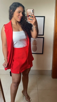 CONJUNTO DE SHORT SAIA E COLETE