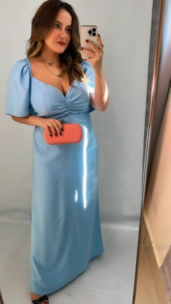 VESTIDO LONGO PLUS COM FENDA LATERAL - comprar online
