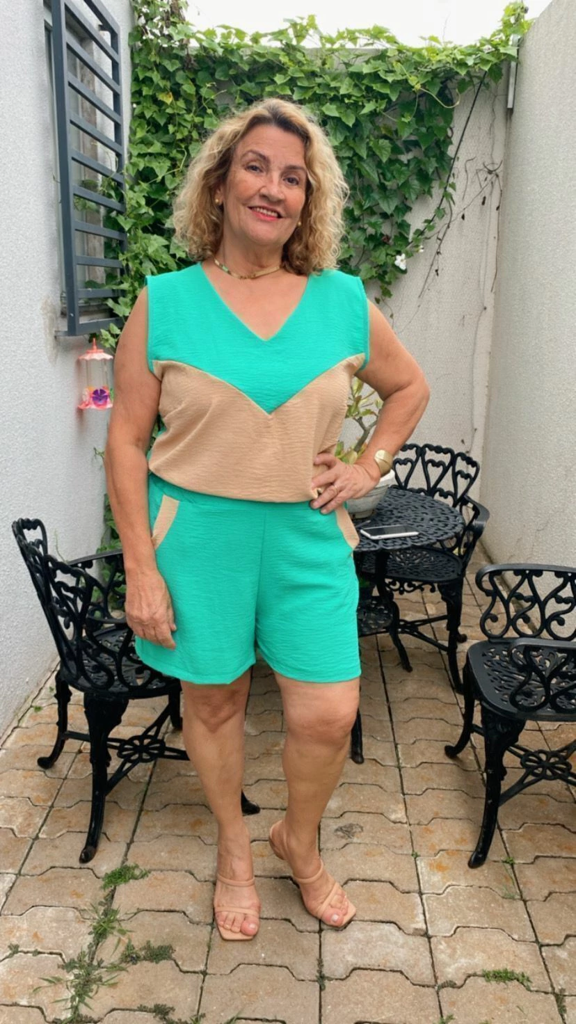CONJUNTO SHORT E BLUSA DUO COLLOR
