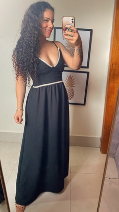 VESTIDO LONGO LISO COM ALÇA REGULAR