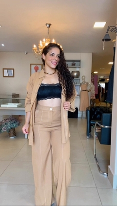CONJUNTO DE CALÇA E CHEMISE
