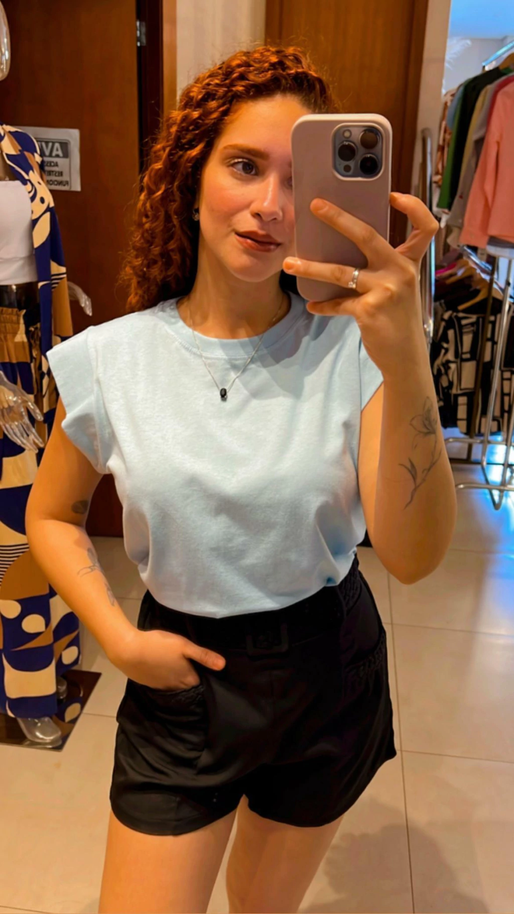 BLUSA MUSCLE TEE