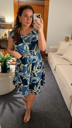 VESTIDO CURTO ESTAMPADO SEM MANGA na internet