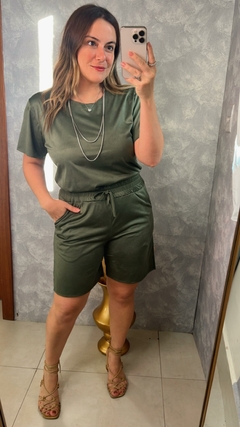 CONJUNTO SHORT E BLUSA EM SUEDE