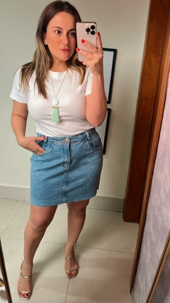 BLUSA LISA DE MANGA COM COLAR